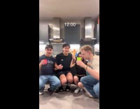 Friends squats together every hour drunk test