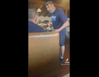 Girl records dad talking to strangers at restaurant 