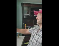 Dad send video to daughter in dorm