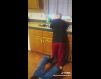 Two Kids Run to Wash Dishes After Getting Yelled At 