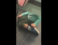 Collab BitchMP - Little boy looks under changing room door