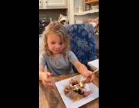 Collab Clips MPUGC - Kid referencing broad city meme as prayer