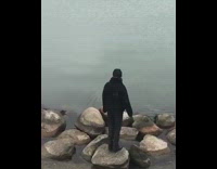 Man photo shoot goose scare river