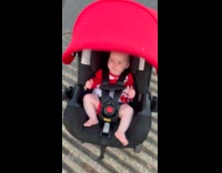 Baby in stroller shakes because of stairs