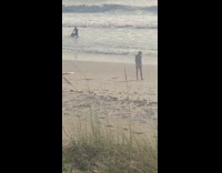 Presurf stretch beef pink shorts guy handstand sand beach