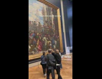 Crowded Reception Room in Louvre Museum