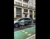 Collab WINY - Man dance jump on grey car street