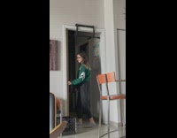 Collab BSMedia - Girl reacts to hypothetical cheating situation