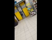 Back doors closing sounded like a singer