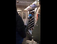 Guy tries to enter subway without mask 