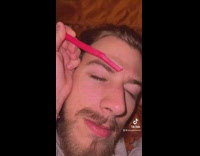 Thin eyebrow prank on boyfriend 