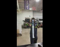 Customer gets into fight with towing company employee 