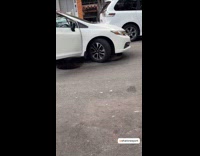 Collab WINY - White car accidentally remove manhole lid cause traffic