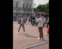 Collab IITW - Man with microphone video shoot at park