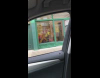 Collab WINY - Yellow blow up displays moving around