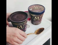 Magnum ice cream-creamy raspberry ice cream