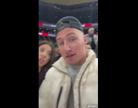 Guy tells girlfriend hes proposing this year