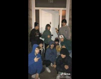 Girls go out dressed like guys men 