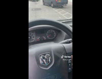 Guy cant start his dead amazon van 