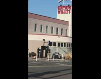 Woman twerk video shoot shotgun willies