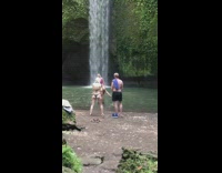 IITW - Couple pink bathing suit waterfall