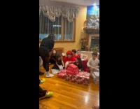 The Grinch surprise kids steals Christmas gifts