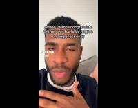 ClipsIG - Man congratulates single people for years