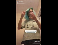Collab BitchIG2 - Girl cuts her blue hair off bleach too much