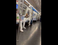 Collab WINY - Man bring white mannequin no arms subway