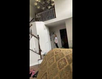 Collab BSMedia - Girl sings cries to Olivia Rodrigo song