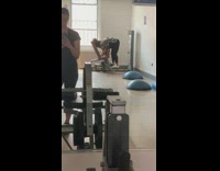 Lady at gym uses machine wrong 