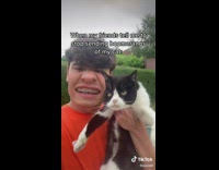 Collab ClipsIG - When your friends dont like getting boomerangs of your cat 