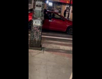 Collab winy - People push car to start on road