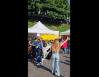 Collab IITW - Lady with black bag and jacket Spins Around on Middle of Street