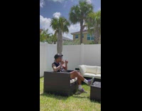 Guy wants to normalize women getting ready