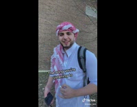 Tiktok trend of what are you listening to kesha