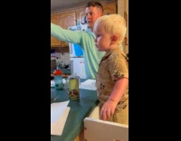 Collab VIBES - Dad fills out screening test for toddler 