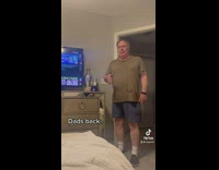 Dad makes fun of girl