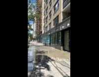 Collab WINY - Hose spill water from window to the street