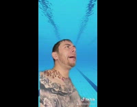 Guy swimming in pool sees butt drowns 