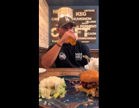 Collab Clips MPUGC - Guy holding hands with feet