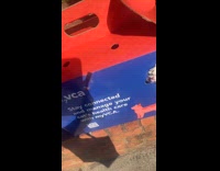 Collab Clips MPUGC - Grey cat breaks out of box