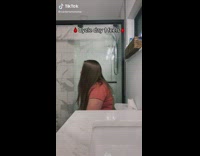 Lady trying to get pregnant gets her period 