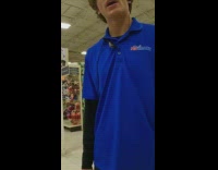 Filmer asks help from the employee and rewards him