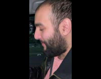 Guy records guy exercising in gym and then friend eating fried chicken