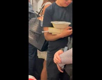 Collab winy - Guy carry books and bowl on arm