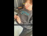 Collab KaleSaladIG - Girl sounds like pterodactyl