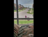 (DUPLICATE, USE A129741730760232) Collab BitchMP - Little girl scared when guy opens door when she ding dong ditches