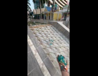 Crystal pebbles makes satisfying sound