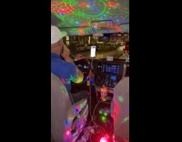 Uber driver sings karaoke on night ride
